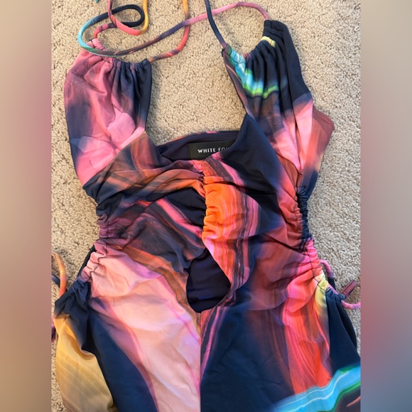 White Fox Abstract Mini Dress - Picture 3 of 4